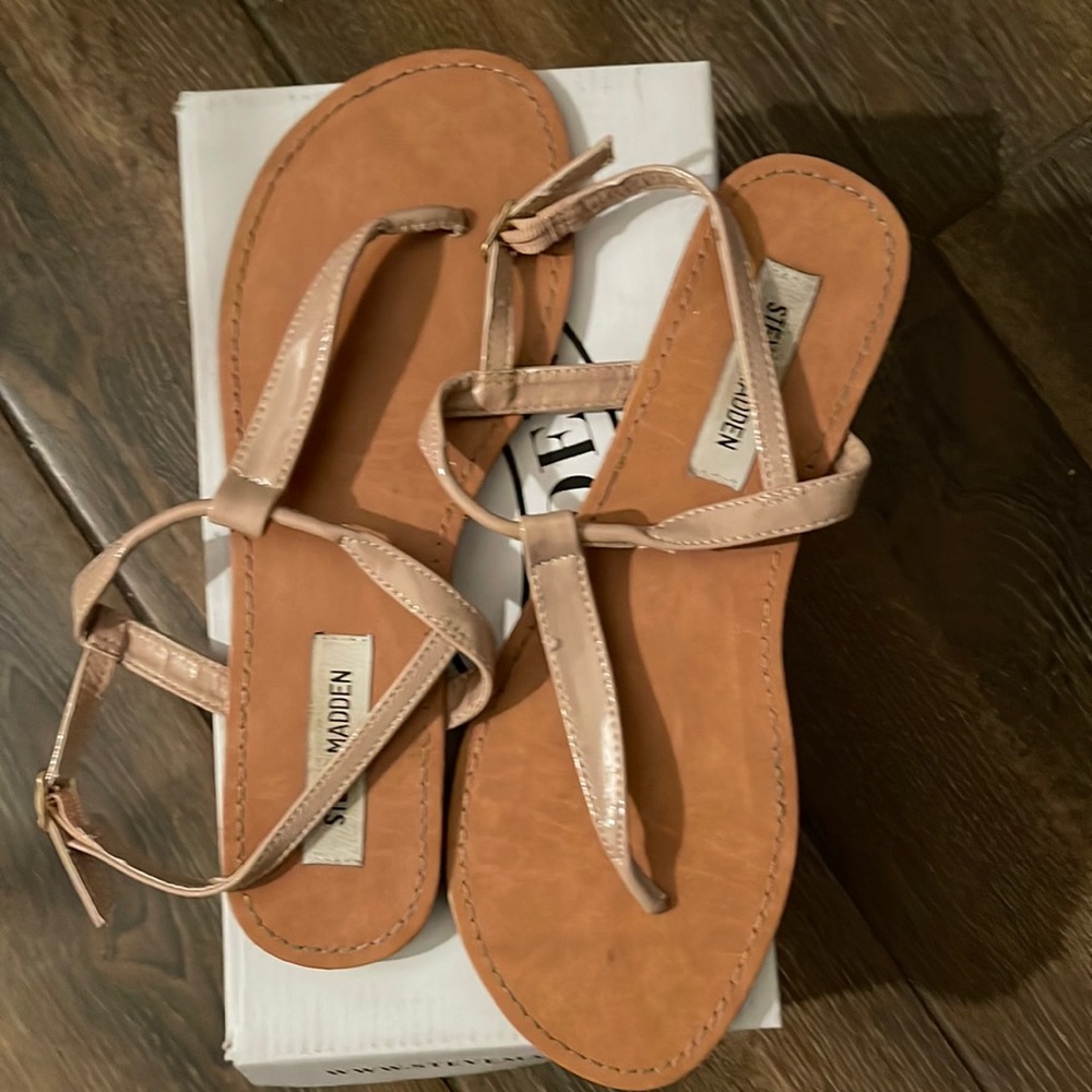 Steve Madden Sandals Taupe Color Blush Color Gem